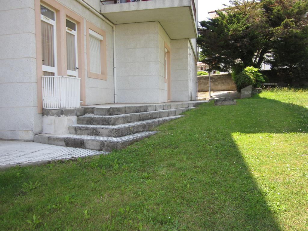 Habitaciones Lopez Azcona Noja Eksteriør billede