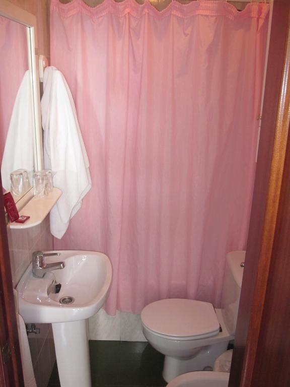 Habitaciones Lopez Azcona Noja Værelse billede