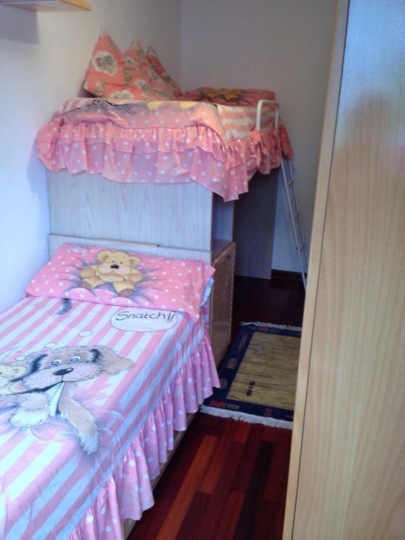Habitaciones Lopez Azcona Noja Eksteriør billede