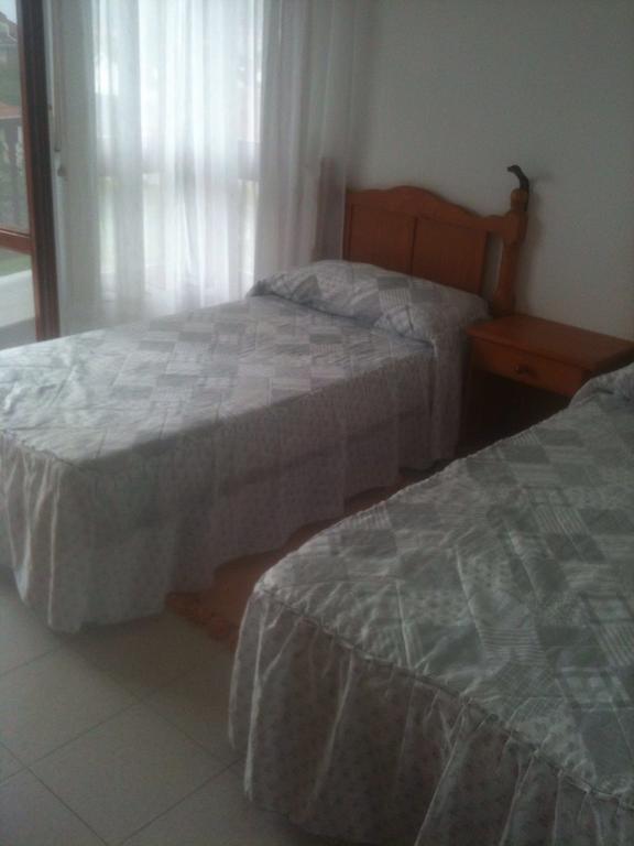 Habitaciones Lopez Azcona Noja Eksteriør billede